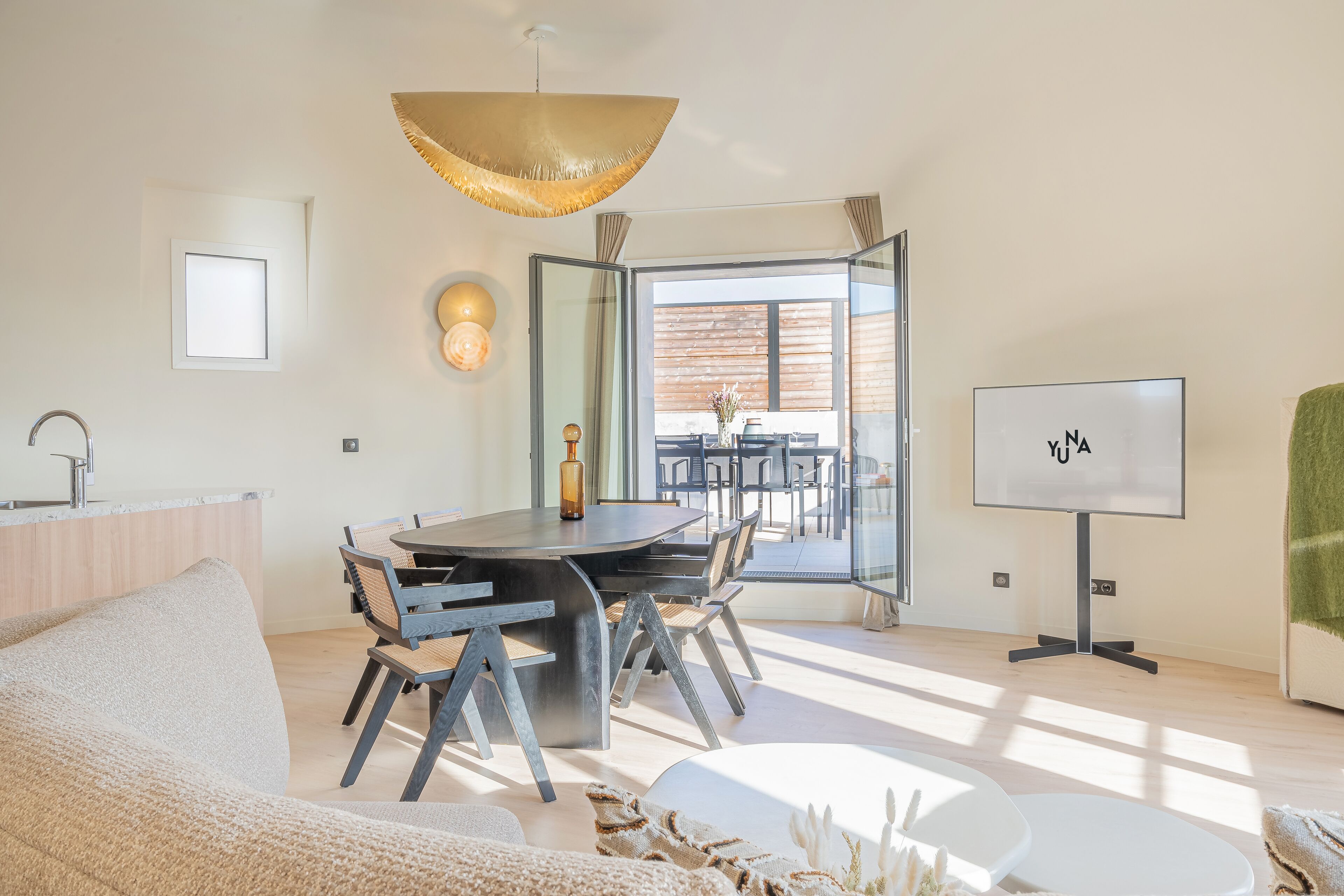 Duplex Apartment with terrace - 90m2 | Opholdsområde | 43-tommers fladskærms-tv med satellitkanaler, tv