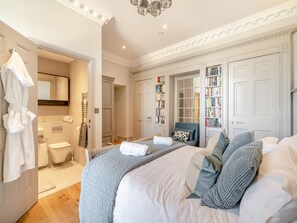 2 chambres, Wi-Fi gratuit, draps fournis