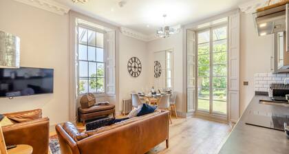 2 bedroom accommodation in Arnside, near Carnforth