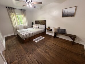 3 quartos, Wi-Fi de cortesia, roupa de cama