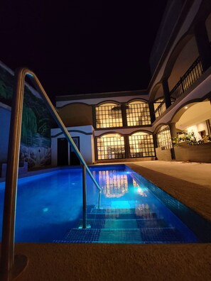 Outdoor pool - Hotel Real Cocula  (Cocula)