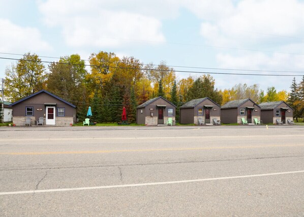 المنشأة من الخارج