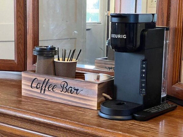 Interior - Whetstone Bay Lodge Room 6 - Sleeps 2 (Bonesteel)