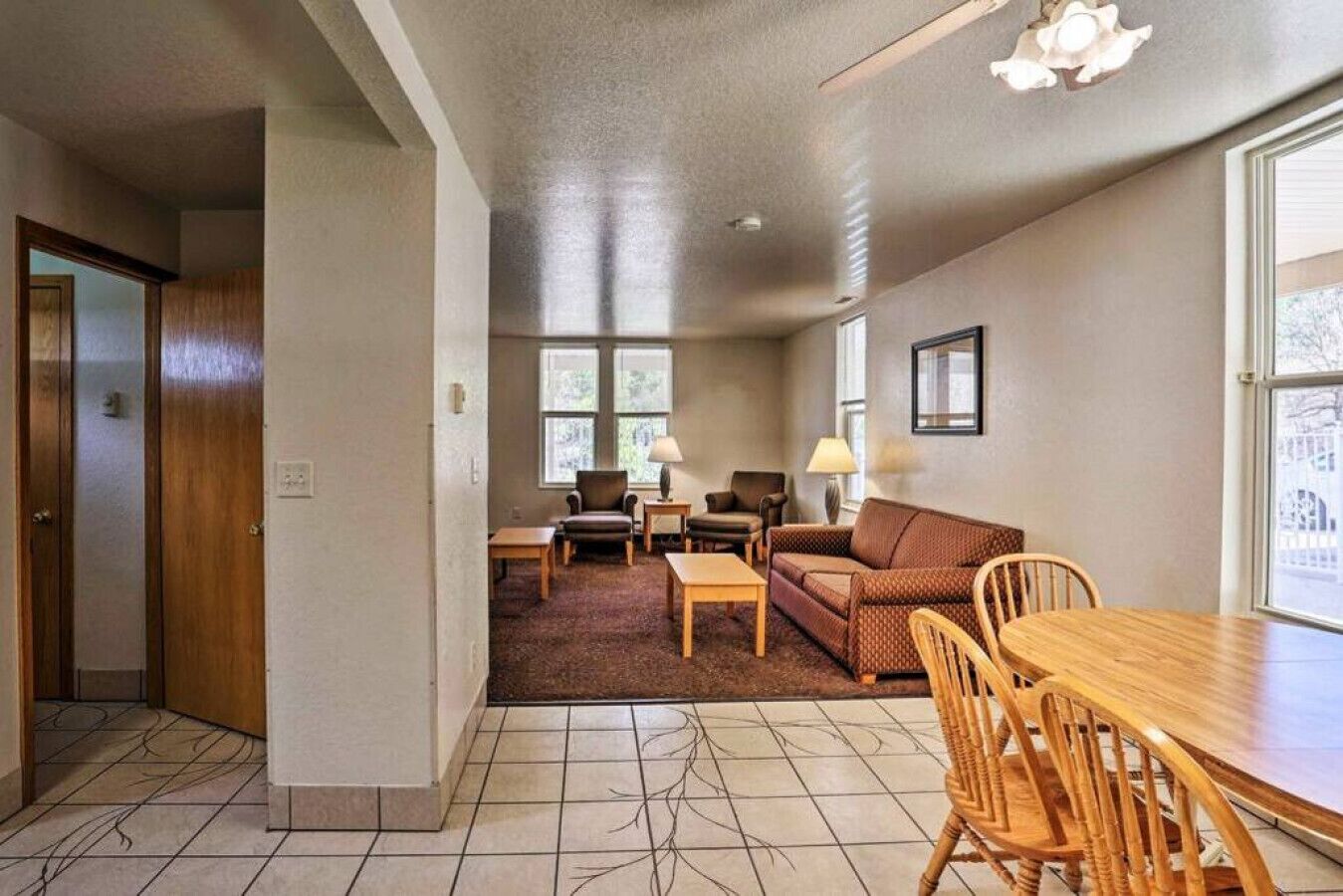 Black Hills Haven | Granite Hollow  Unit 2 · A Vensérra Retreat Near Mount Rushmore - Keystone, SD