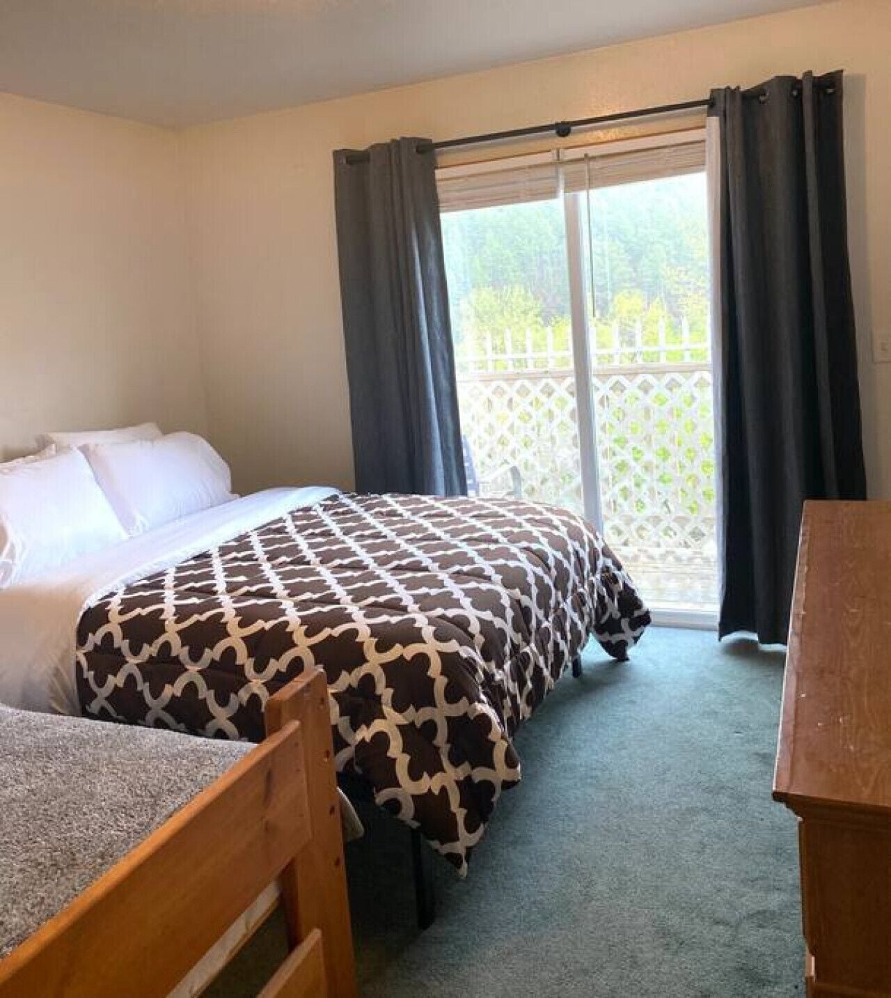 2 chambres, Wi-Fi gratuit, draps fournis