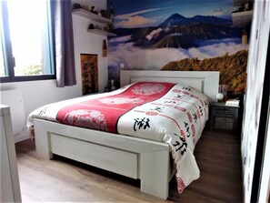 3 bedrooms, iron/ironing board, WiFi, bed sheets - Maison Landaise, Piscine, Parking, Lac et Océan (Aureilhan)