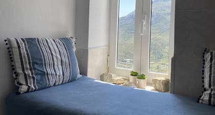 Sea Esta Serifos Stylish Family Home, Sea View