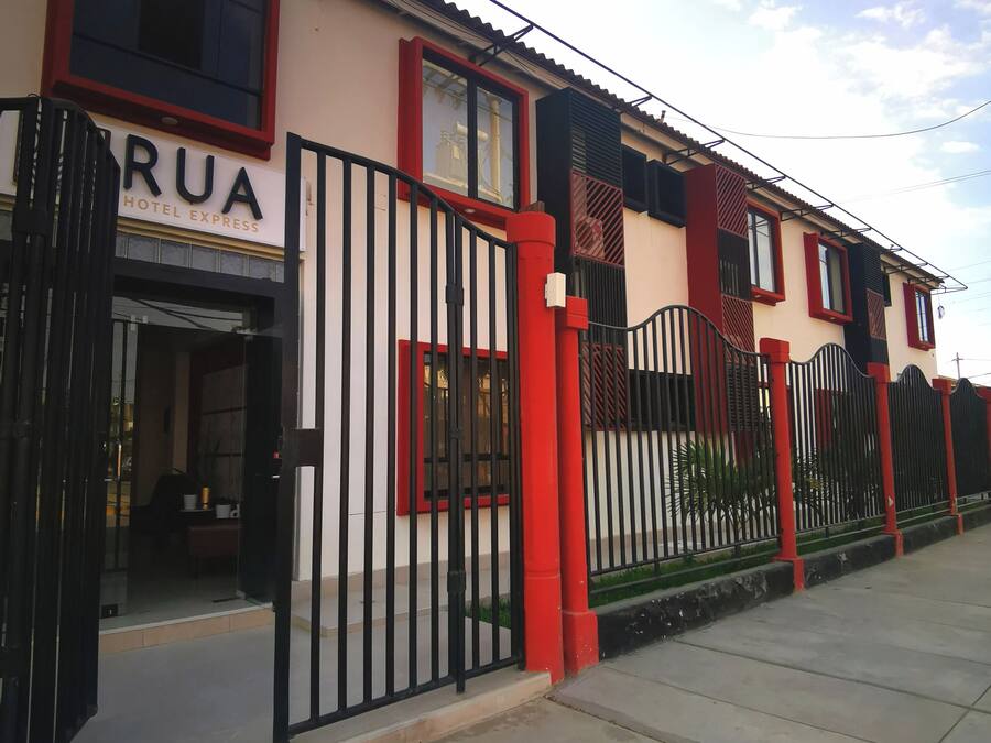 Fachada de la propiedad