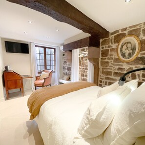 Deluxe Room, 1 Double Bed, Non Smoking, Ground Floor