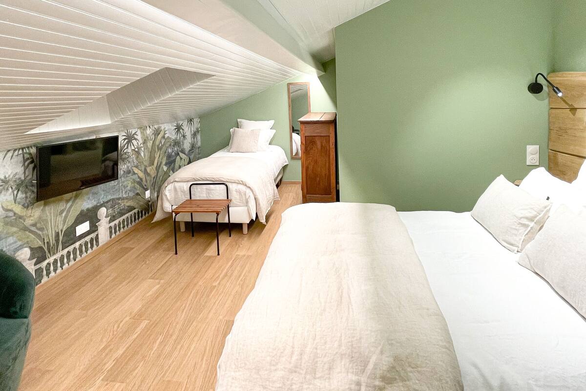 ห้องแฟมิลี่, ปลอดบุหรี่, ติดสวน | เครื่องนอนระดับพรีเมียม, เตียง Select Comfort