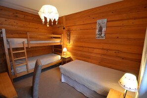 2 chambres, lit parapluie, Wi-Fi gratuit