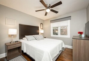 3 bedrooms, travel cot, WiFi