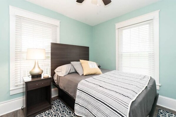 Cuna de viaje y wifi 