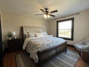 3 bedrooms, iron/ironing board, travel cot, free WiFi