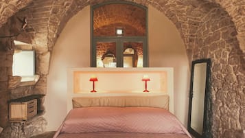 Design Studio Suite | Hypo-allergenic bedding, down comforters, individually decorated