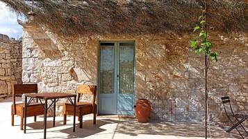 Design Studio Suite | Terrace/patio