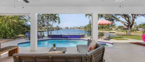 Außenpool, beheizter Pool