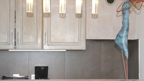 Interior - Apartment-Standard-Ensuite with Shower-Sea View-T3 (Porto-Vecchio)