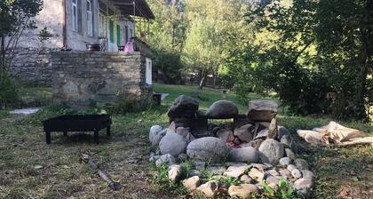 Authentic house with a huge garden