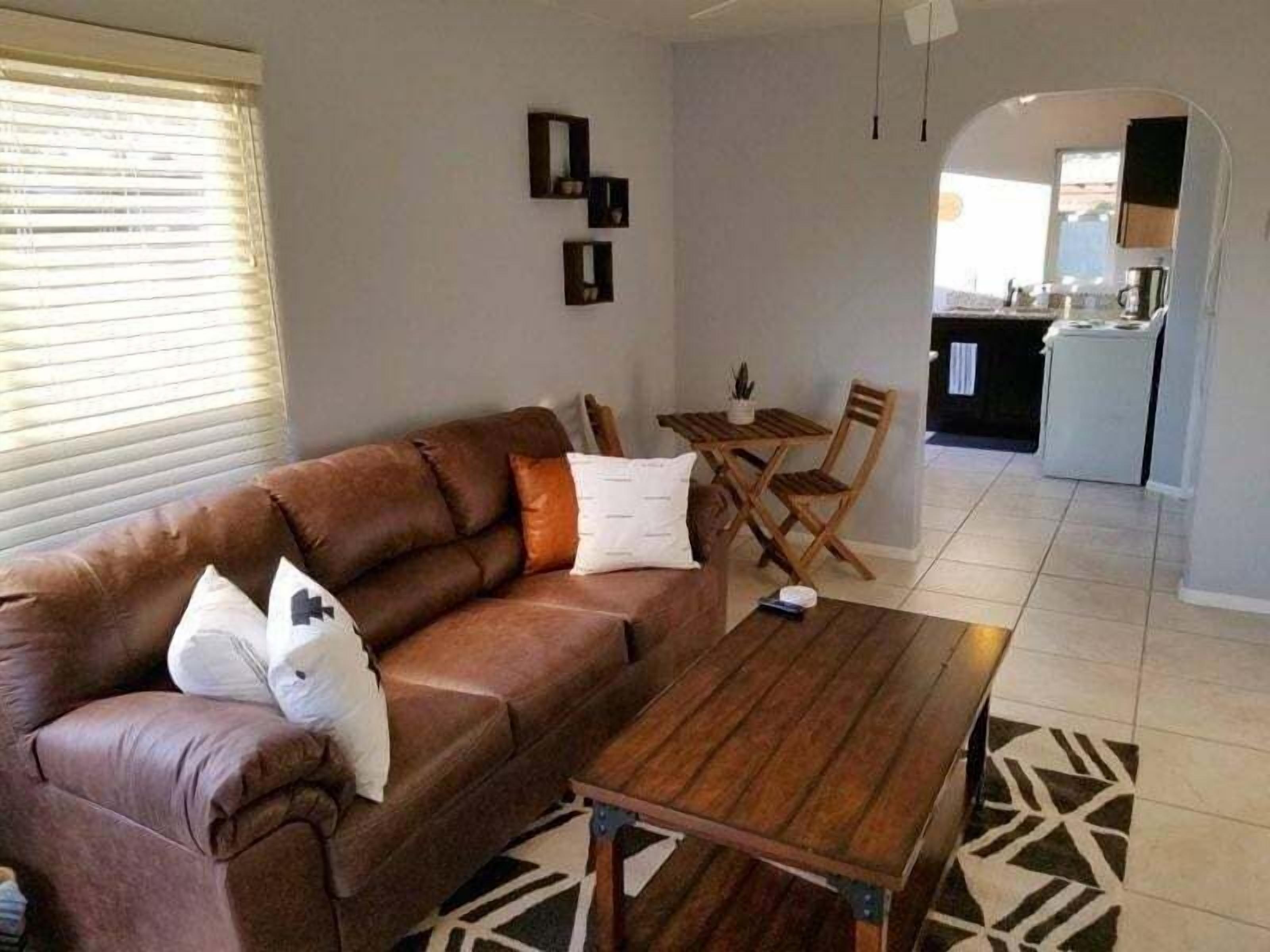 Dayton Guest · 1940s Home in Midtown