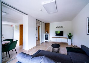 スマートテレビ、暖炉