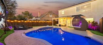 Private Patio W/Heated Pool&Spa near DT Round Rock