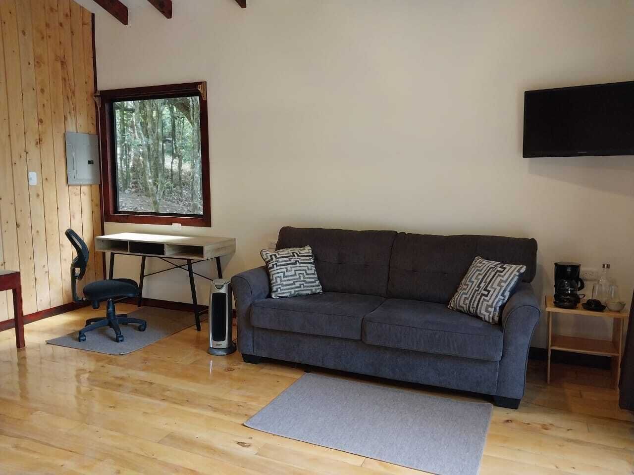 Ropa de cama de alta calidad, cubrecamas y escritorio 