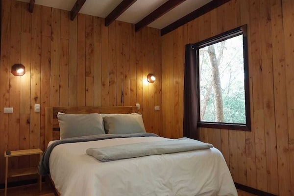 Standard Cabin | Premium bedding, down duvets, desk, laptop workspace