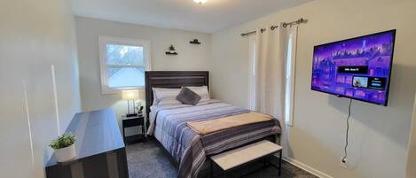 3 Schlafzimmer, Bügeleisen/Bügelbrett, WLAN, Bettwäsche