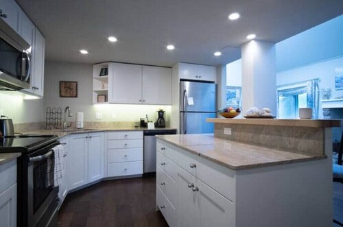 Sun Valley/Ketchum-Location, Hot tub, pet friendly, walk to ski and downtown