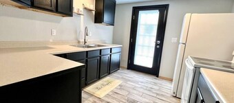 The Hummingbird: Lux 1Bed 1Bath Hideaway  Sleeps 4