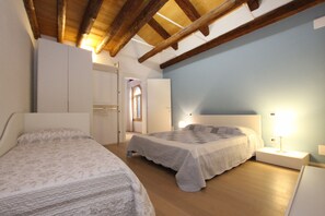 1 Schlafzimmer, Bügeleisen/Bügelbrett, kostenloses WLAN, Bettwäsche