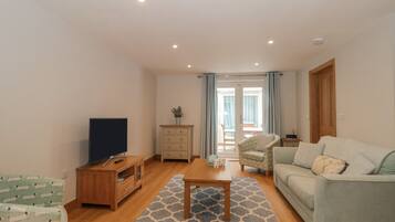 Flat-screen TV, DVD player