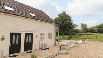 Cottage | Front of property