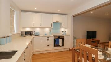 Fridge, dishwasher, electric kettle, toaster