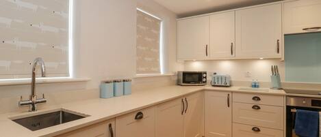 Fridge, dishwasher, electric kettle, toaster