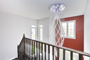 Interior - Peaceful House at Mount Pleasant (Brampton)