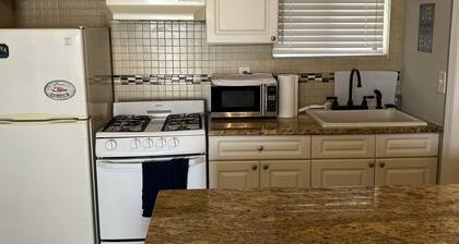 Beautiful Beach Condo – 1 Block From Boardwalk!