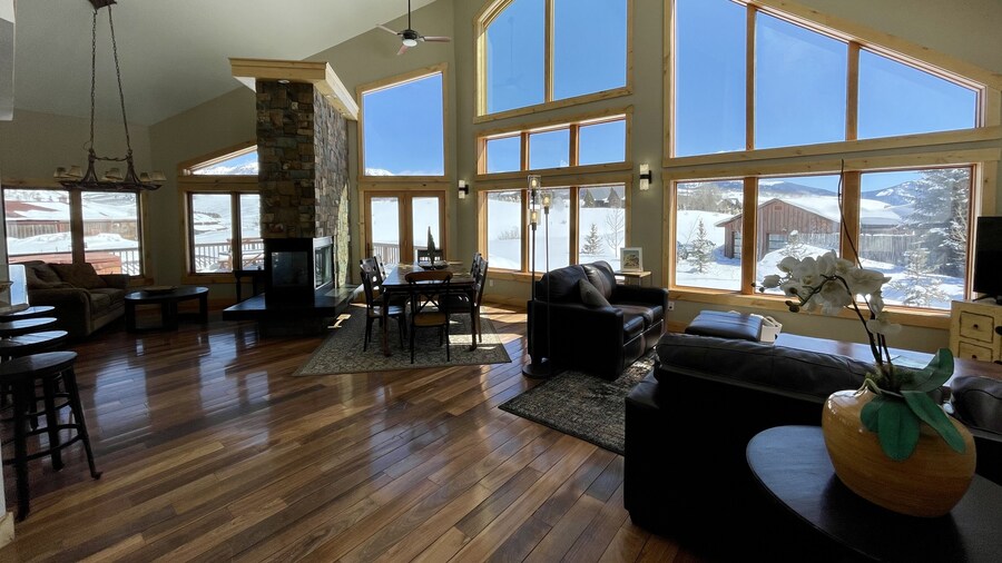 Earhart Crested Butte