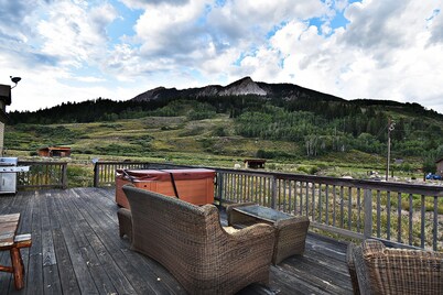 Earhart Crested Butte