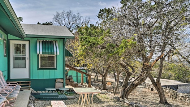 Terrace/patio - Charming Ingram Home w/ Yard & Furnished Patio! (Ingram)