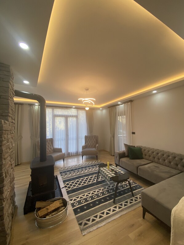 Traditionell lägenhet | 2 sovrum, egyptiska bomullslakan och sängtillbehör av högsta kvalitet