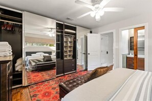 4 bedrooms