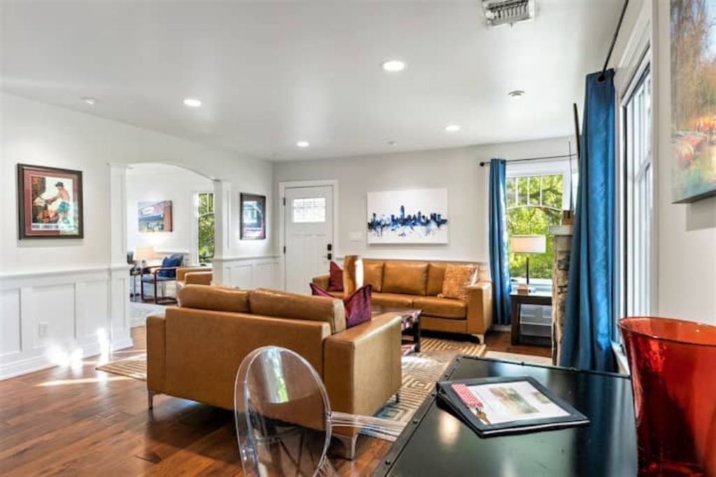 المنشأة من الداخل