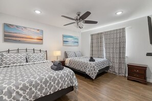 3 soveværelser, skrivebord, strygejern/strygebræt, Wi-Fi