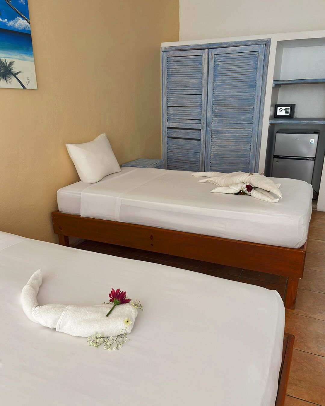 Comfort Double Room | Minibar, desk, iron/ironing board, free WiFi