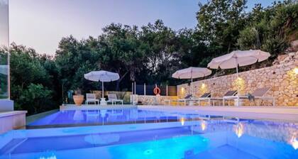 Villa with sea view Kontogialos