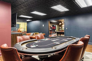 Games room - 7k SqFt Estate - Epic Amenities & Fun - Sleeps 20 (Biltmore Forest)