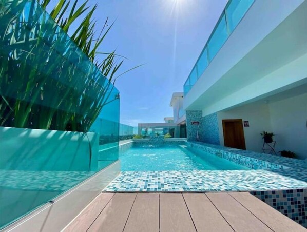 Outdoor pool - Urban Oasis amazing View|Rooftop Pool|Gym @Julieta (Santo Domingo)