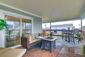 Terrace/patio - < 1/2 Mi to Beach! Hot Tub Haven in Galveston (Galveston)